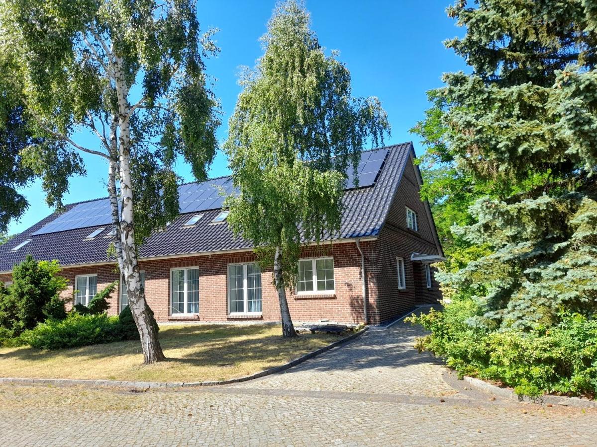 Gaestehaus Weinberge Эльстерверда Экстерьер фото